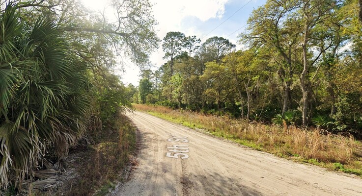 Uncover endless possibilities, 1.04 Acres Putnam FL $450/MO!