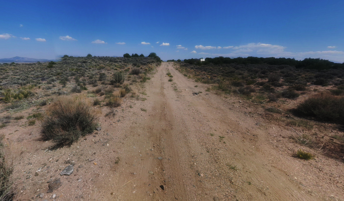 Discover Your Off-Grid Paradise in Colorful Colorado!