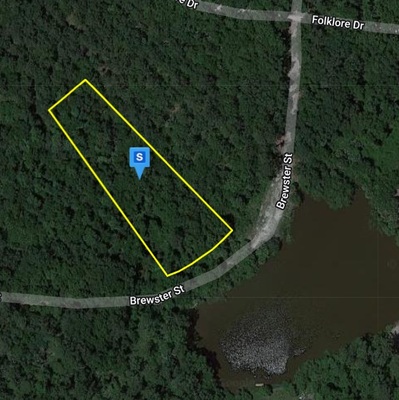 Private Lake near front property, over 1+ acre in Satsuma