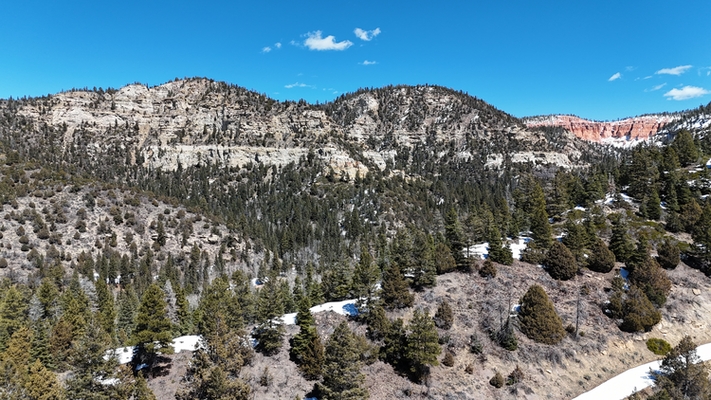 Close to Bryce Canyon, Power, Public Lands, Trails, Streams