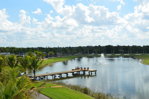 Discounted RV lot in Luxury Cypress Trail RV resort Fort Myers for Sale. Hot Sale in Sunny Florida!