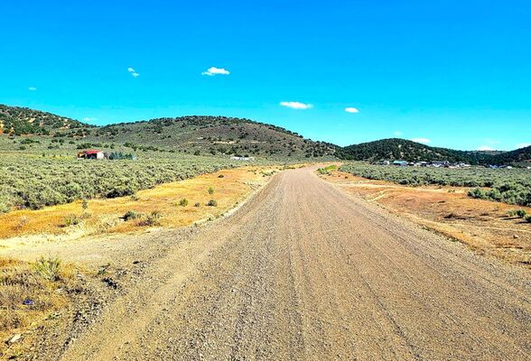 Build Your Dream Home in the Great Outdoors near from Elko!