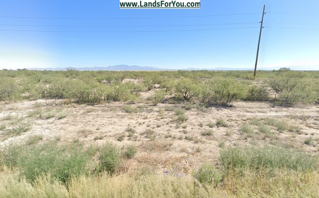 Your Gateway to Adventure Awaits on 0.89 Acres in AZ!