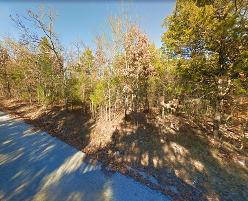 0.17 Acre in Merriam Woods Village, Missouri