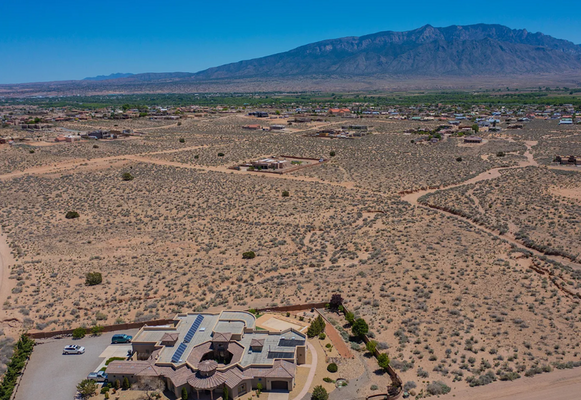 Nearly 1 Acre in Rio Rancho