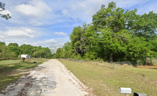 1.03 Acres In Putnam County FL, Your Vacation Getaway!