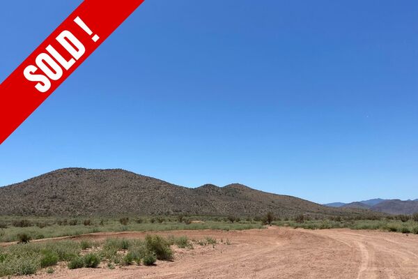 Perfect for Off-Grid Living! 0.23 acre in Kingman, AZ-$100/m