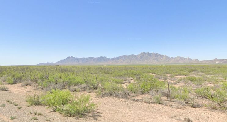 With 2.5 Acres Escape to Your Luna, NM  Serenity For $149/MO