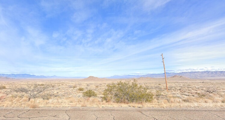 Hasta La Valle Vista, Baby! 0.27 Acres For $220/Month!