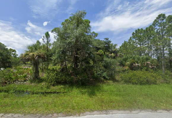 UNDER CONTRACT: 0.23-Acre in FL- Financing at $300/Mo!