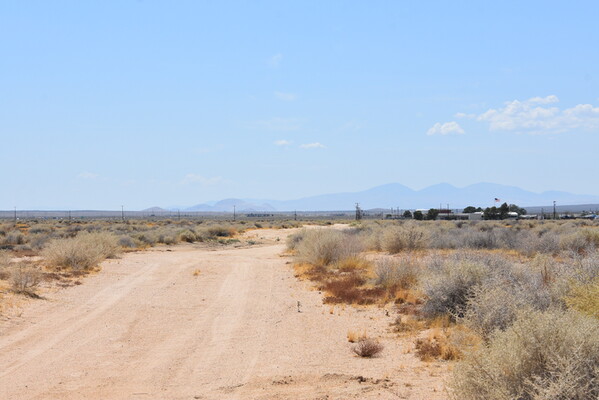 Prime Land Opportunity in North Edwards