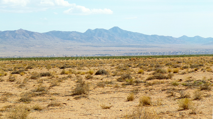 Mountain Views & Endless BLM Exploration - North of Kingman