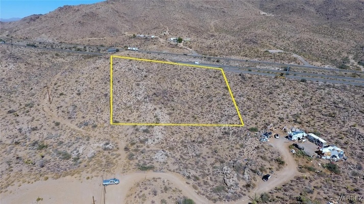 $399/mo: Mohave County 5.57 acres land, 3 adjoining parcels