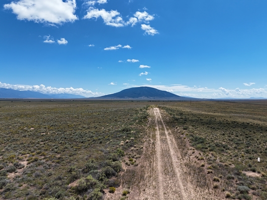 10 Acres - Magnificent Views of Ute Mountain