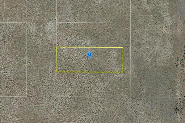 0.15 Acre for Sale in Lake County Oregon!