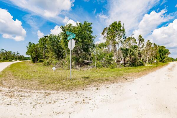 Path of Progress! 0.23 Acre in Charming Charlotte County, FL