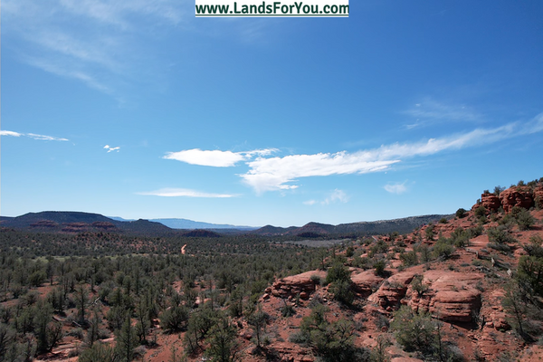 Discover Your Dream Land Amidst Sedona's Splendor!