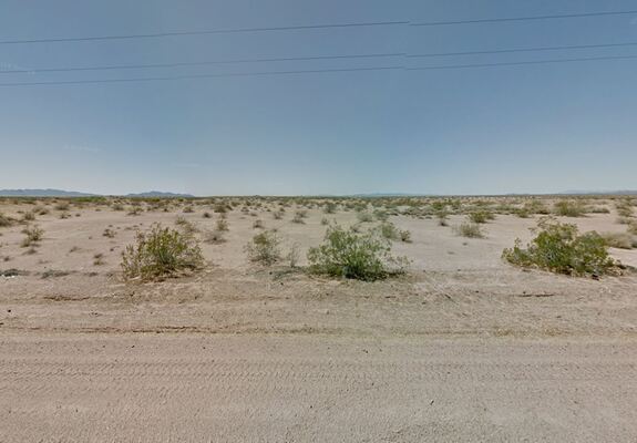 0.21 Acre in Dateland, Arizona (only $200 a month)