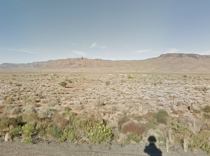 0.31-Acre Gem Outside Kingman, AZ! With Front-Row Seats to the Breathtaking Outback!