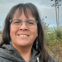 Land Investors Nina McHaney in Elfrida AZ