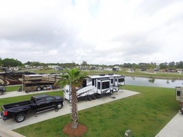 Looking for full time RV living up to 10 acres